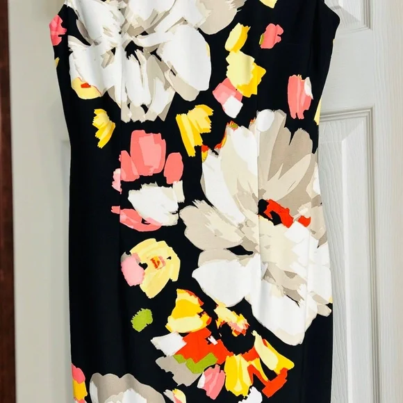 London Times Sleeve Less Floral Dress - Picture 7 of 9